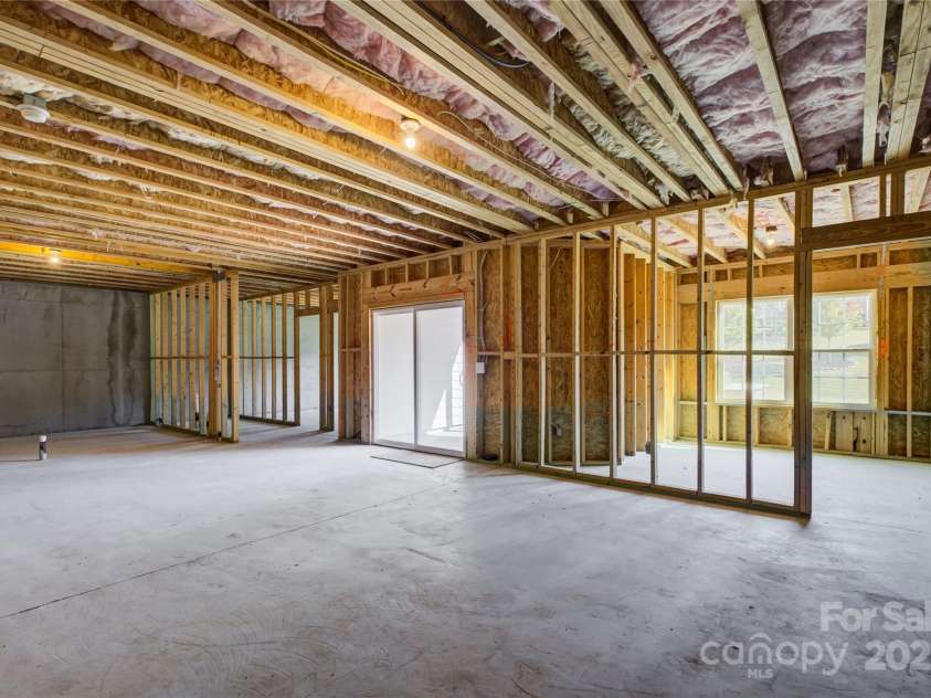 15429 Topanga Drive, Charlotte, NC 28278.  MLS# CAR4305011, YatesRealty ID 17808. 