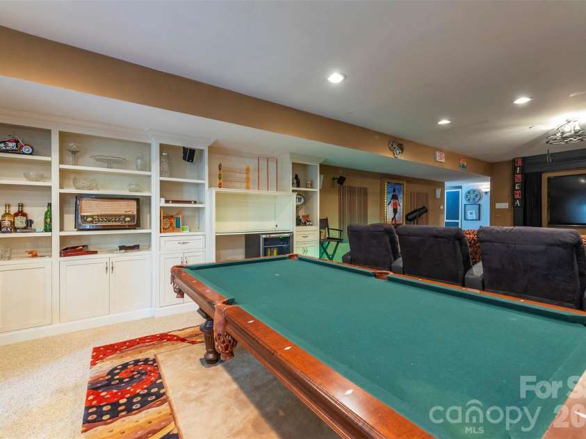 11 Hearthstone Drive, Asheville, NC 28803.  MLS# CAR4354350, YatesRealty ID 17809. 