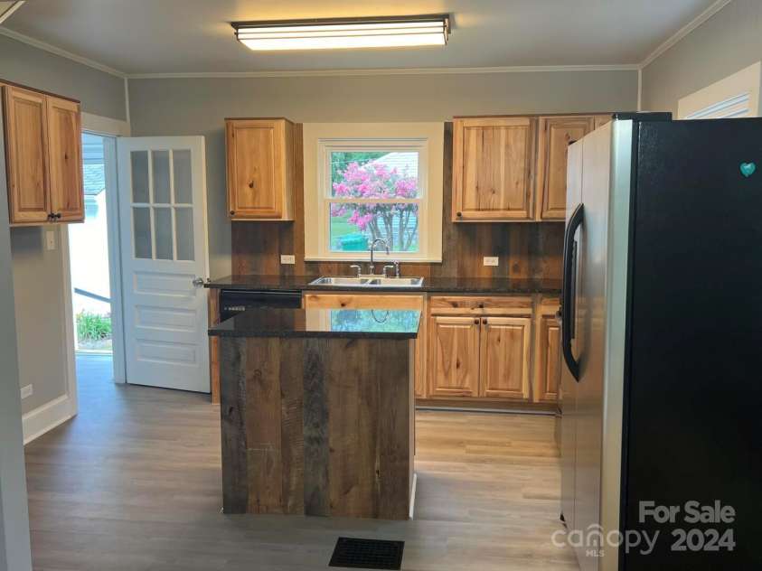 105 Grassy Creek Drive, State Road, NC 28676.  MLS# CAR4178219, YatesRealty ID 1781. 