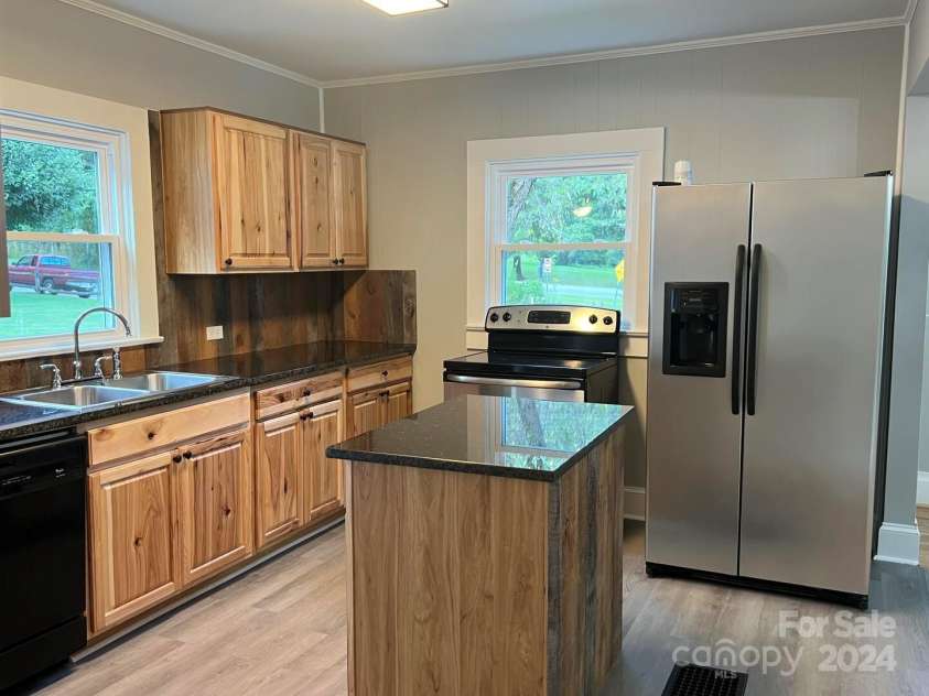105 Grassy Creek Drive, State Road, NC 28676.  MLS# CAR4178219, YatesRealty ID 1781. 