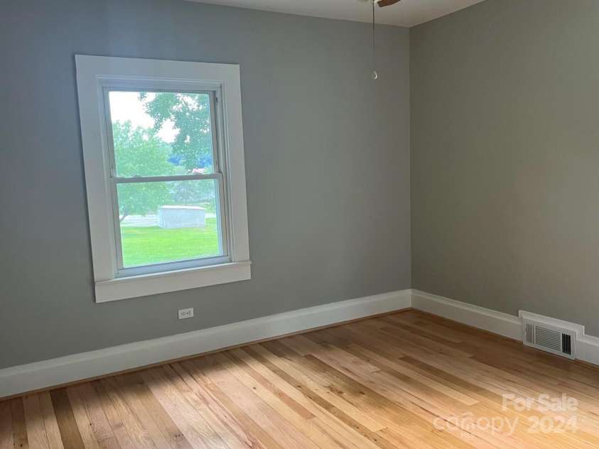 105 Grassy Creek Drive, State Road, NC 28676.  MLS# CAR4178219, YatesRealty ID 1781. 