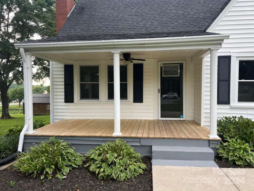 105 Grassy Creek Drive, State Road, NC 28676.  MLS# CAR4178219, YatesRealty ID 1781. 