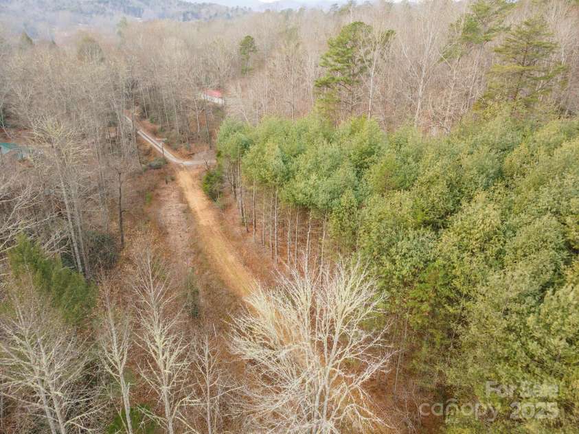 380 Buttercup Lane, Marion, NC 28752.  MLS# CAR4333010, YatesRealty ID 1781. 