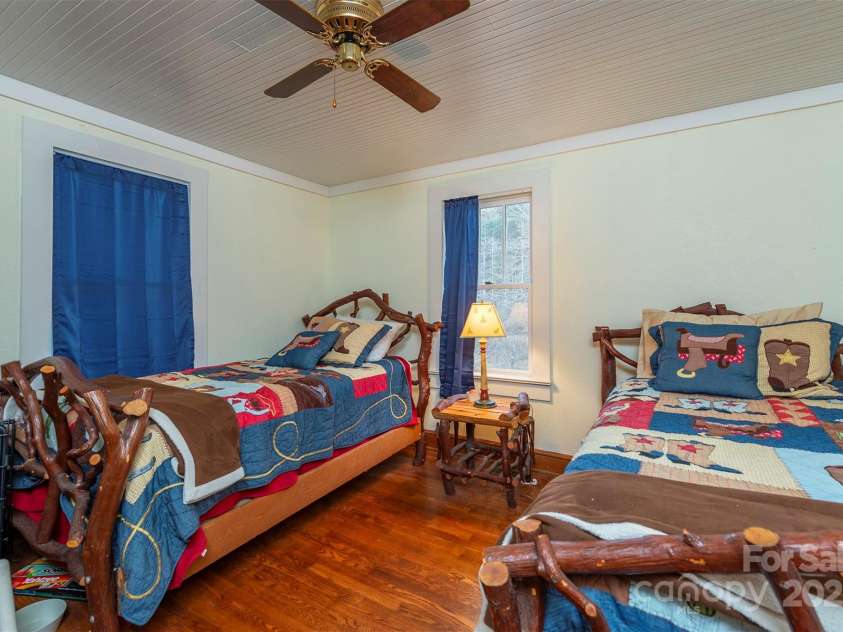 380 Buttercup Lane, Marion, NC 28752.  MLS# CAR4333010, YatesRealty ID 1781. 