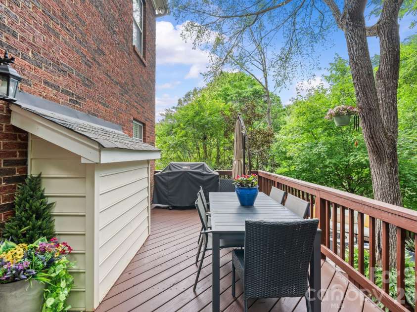 14003 Ballantyne Meadows Drive, Charlotte, NC 28277.  MLS# CAR4372883, YatesRealty ID 17810. Upper deck
