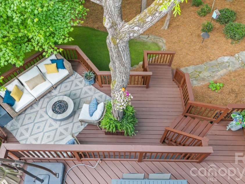14003 Ballantyne Meadows Drive, Charlotte, NC 28277.  MLS# CAR4372883, YatesRealty ID 17810. View of lower deck 