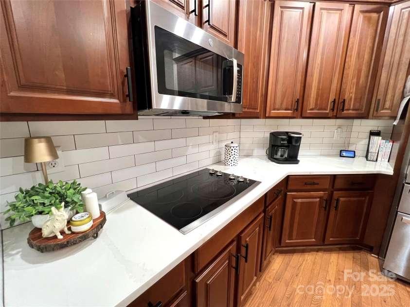 3000 J R Court, Stanley, NC 28164.  MLS# CAR4254396, YatesRealty ID 17811. 