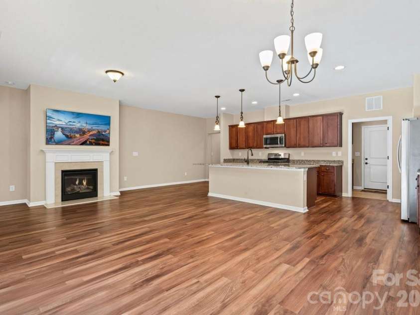 4843 Looking Glass Trail, Denver, NC 28037.  MLS# CAR4401107, YatesRealty ID 17811. 