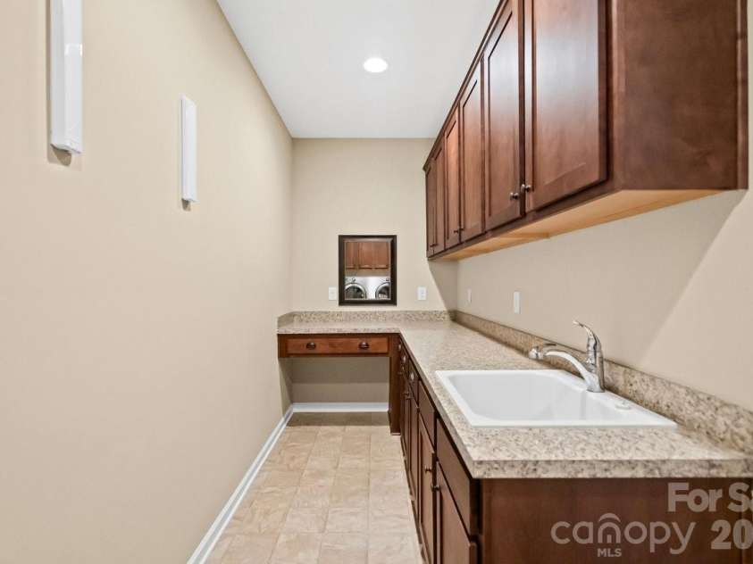 4843 Looking Glass Trail, Denver, NC 28037.  MLS# CAR4401107, YatesRealty ID 17811. 