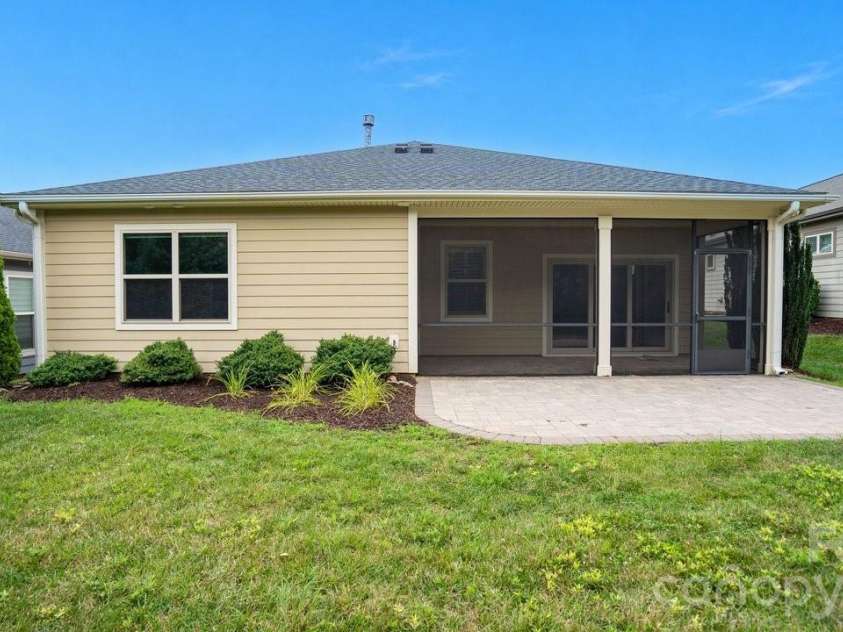 4843 Looking Glass Trail, Denver, NC 28037.  MLS# CAR4401107, YatesRealty ID 17811. 