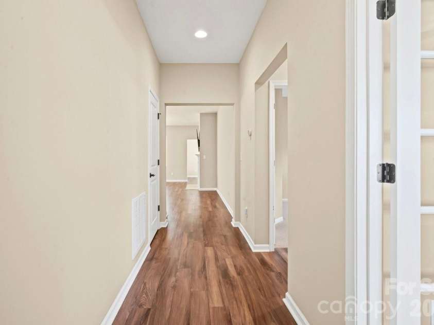 4843 Looking Glass Trail, Denver, NC 28037.  MLS# CAR4401107, YatesRealty ID 17811. 