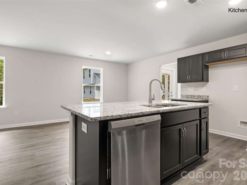 302 Elm Street, Lancaster, SC 29720.  MLS# CAR4353140, YatesRealty ID 17812. 