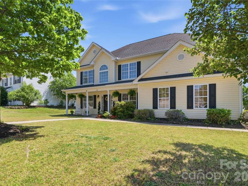 178 Madelia Place, Mooresville, NC 28115.  MLS# CAR4373630, YatesRealty ID 17813. 