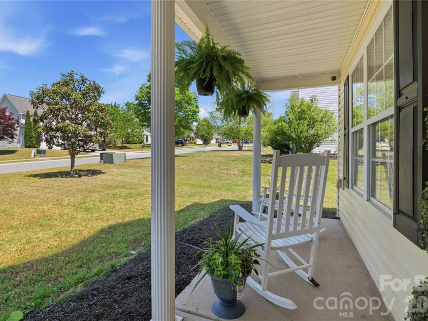 178 Madelia Place, Mooresville, NC 28115.  MLS# CAR4373630, YatesRealty ID 17813. 
