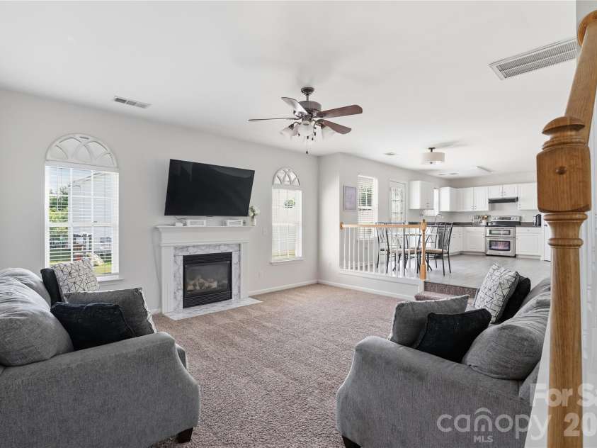 178 Madelia Place, Mooresville, NC 28115.  MLS# CAR4373630, YatesRealty ID 17813. 