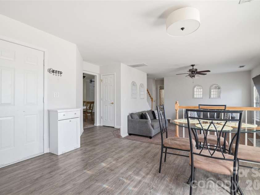 178 Madelia Place, Mooresville, NC 28115.  MLS# CAR4373630, YatesRealty ID 17813. 