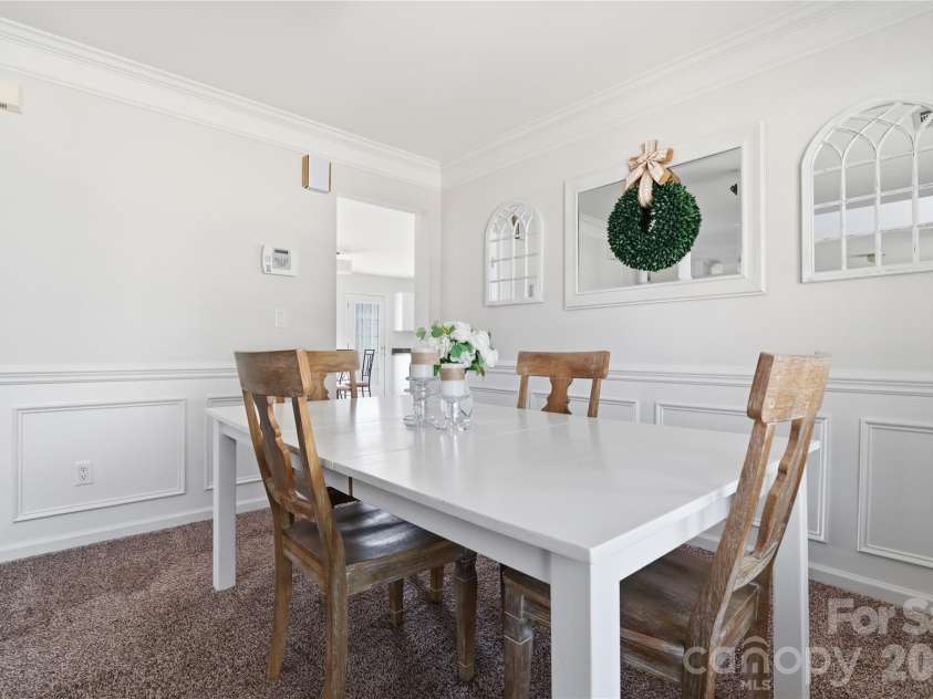178 Madelia Place, Mooresville, NC 28115.  MLS# CAR4373630, YatesRealty ID 17813. 