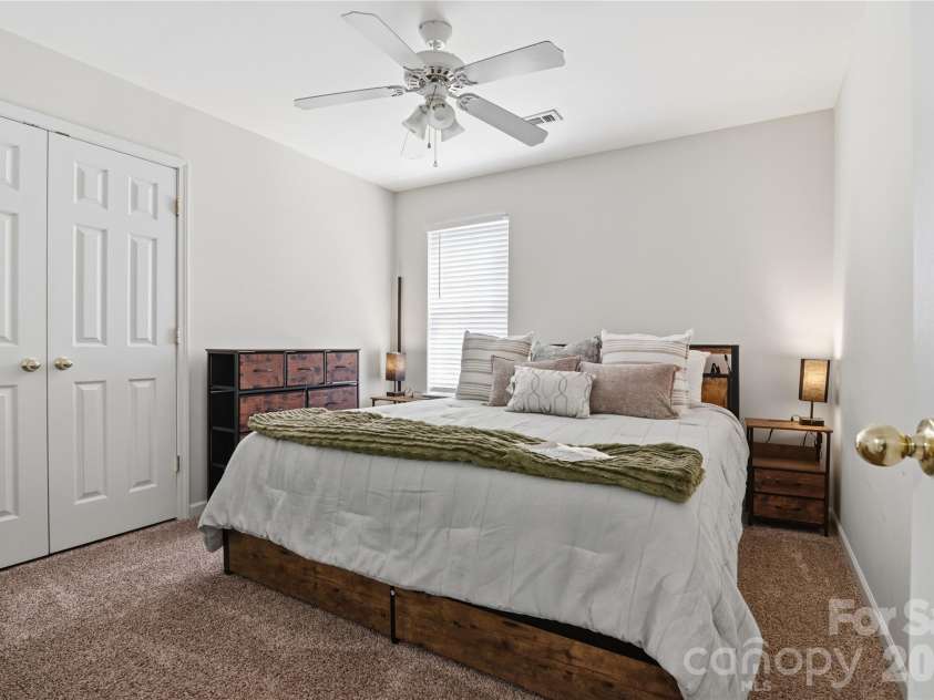 178 Madelia Place, Mooresville, NC 28115.  MLS# CAR4373630, YatesRealty ID 17813. 