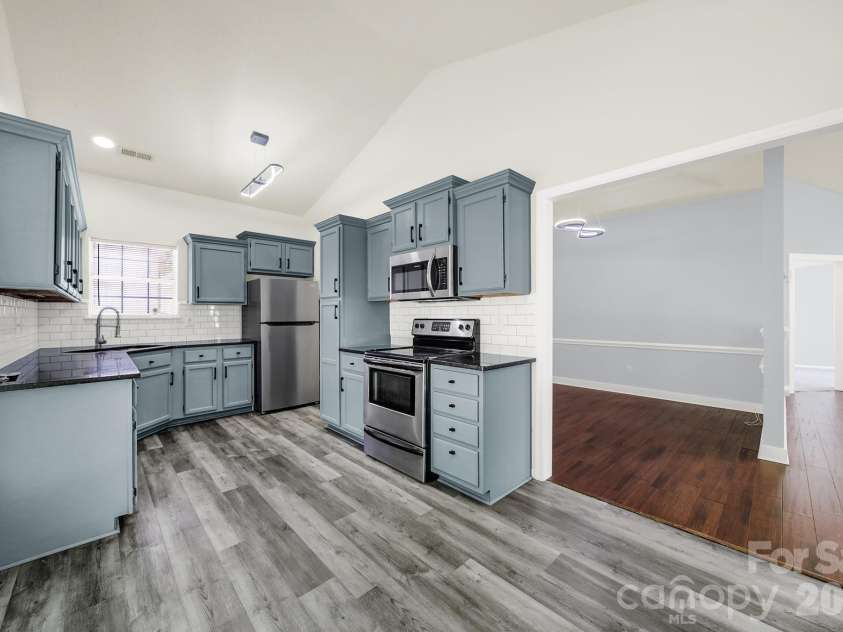 13222 Baker Mills Road, Pineville, NC 28134.  MLS# CAR4370846, YatesRealty ID 17814. 