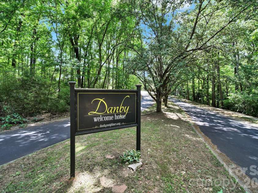 13222 Baker Mills Road, Pineville, NC 28134.  MLS# CAR4370846, YatesRealty ID 17814. 