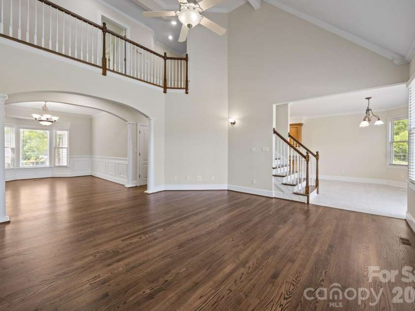 5109 McCallum Meadows Drive, Charlotte, NC 28216.  MLS# CAR4360058, YatesRealty ID 17816. 