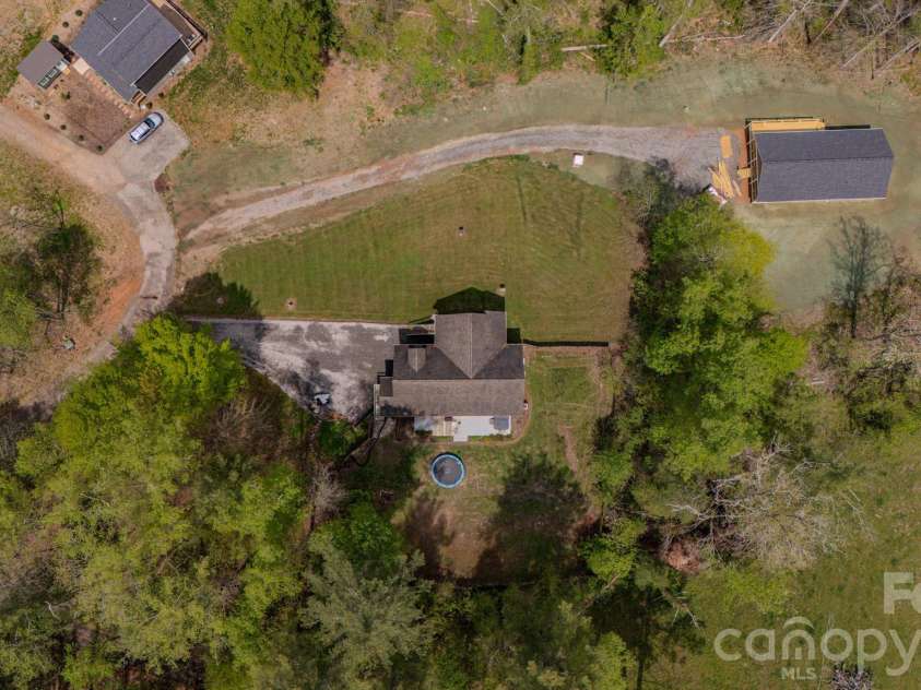 27 Garland Ball Drive, Alexander, NC 28701.  MLS# CAR4371775, YatesRealty ID 17817. 