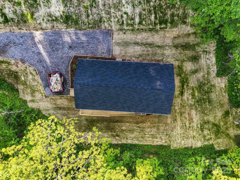 6 Meadows Town Road, Leicester, NC 28748.  MLS# CAR4228027, YatesRealty ID 17817. 