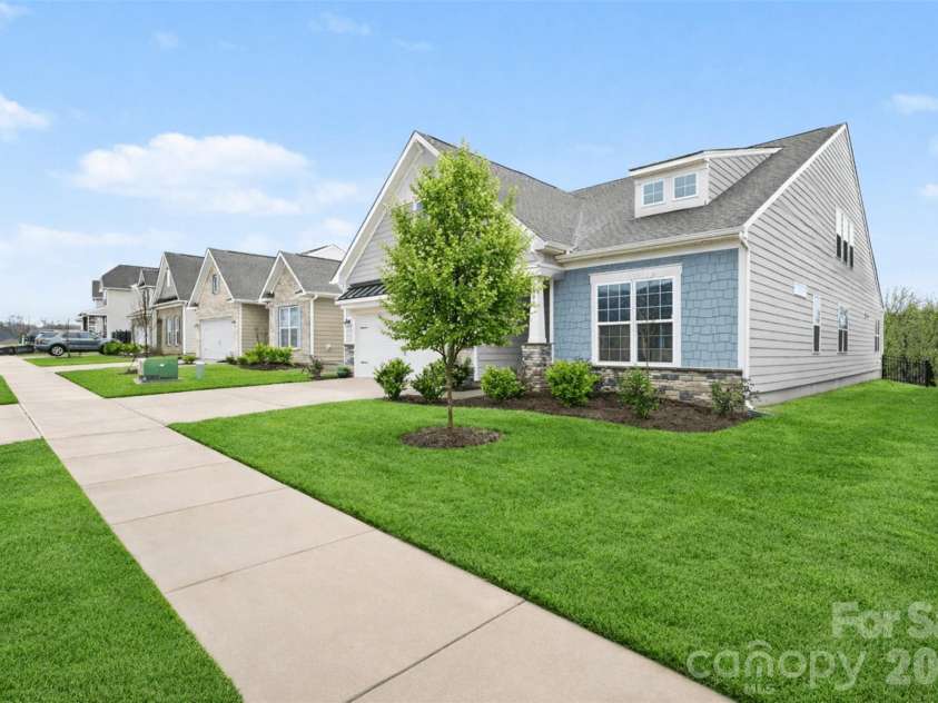 1101 Lookout Shoals Drive, Fort Mill, SC 29715.  MLS# CAR4341463, YatesRealty ID 17818. 