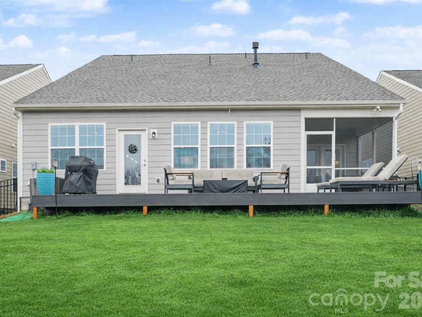 1101 Lookout Shoals Drive, Fort Mill, SC 29715.  MLS# CAR4341463, YatesRealty ID 17818. 