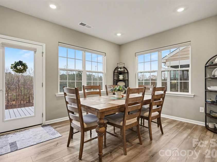 1101 Lookout Shoals Drive, Fort Mill, SC 29715.  MLS# CAR4341463, YatesRealty ID 17818. Dining Area