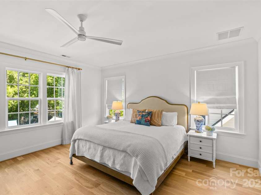 2509 Bay Street, Charlotte, NC 28205.  MLS# CAR4252651, YatesRealty ID 17818. Primary Bedroom