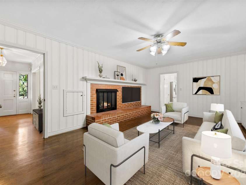 2410 Armstrong Park Drive, Gastonia, NC 28054.  MLS# CAR4253353, YatesRealty ID 17819. 