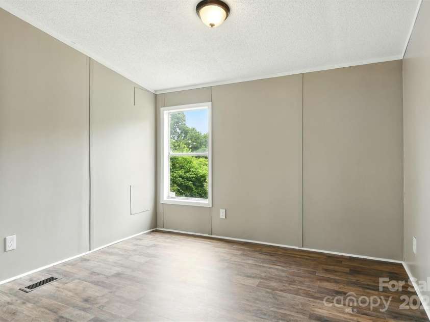 2002 Kingston Road, Kingstown, NC 28150.  MLS# CAR4257349, YatesRealty ID 17820. 