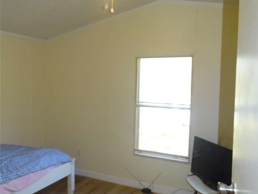 453 Riverview Lane, Lexington, NC 27292.  MLS# CAR4360894, YatesRealty ID 17823. Bedroom