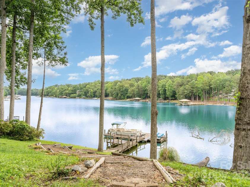 6719 Love Point Road, Denver, NC 28037.  MLS# CAR4266373, YatesRealty ID 17823. 