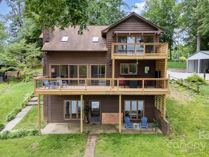 6719 Love Point Road, Denver, NC 28037.  MLS# CAR4266373, YatesRealty ID 17823. 