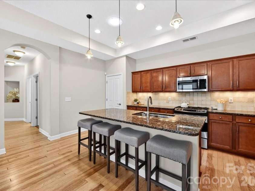 4430 Parkgate Drive, Matthews, NC 28105.  MLS# CAR4374673, YatesRealty ID 17824. 