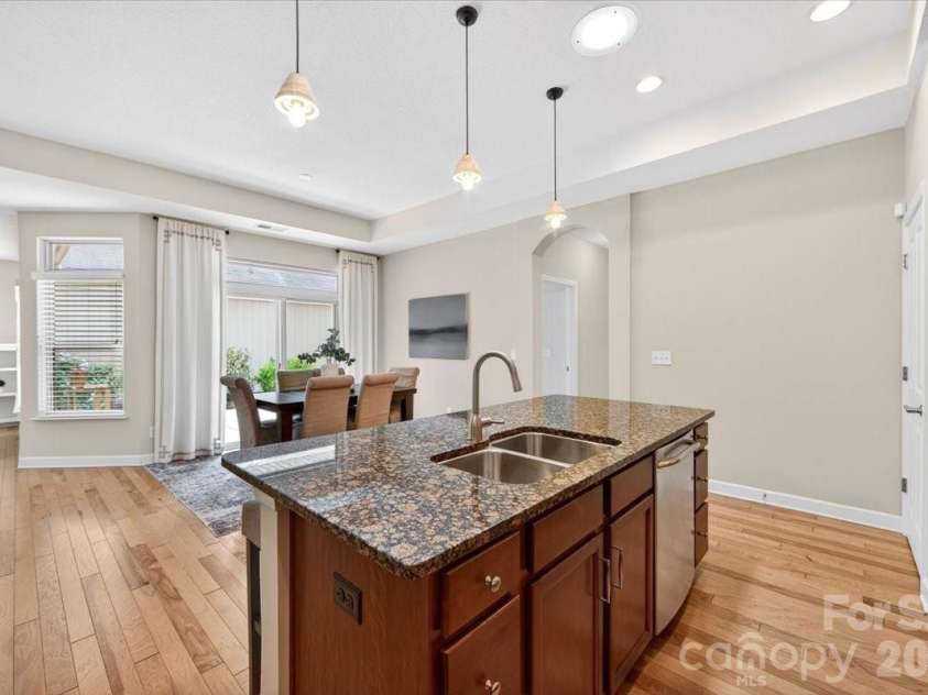 4430 Parkgate Drive, Matthews, NC 28105.  MLS# CAR4374673, YatesRealty ID 17824. 