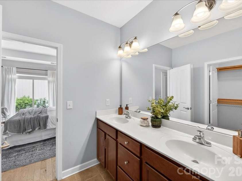 4430 Parkgate Drive, Matthews, NC 28105.  MLS# CAR4374673, YatesRealty ID 17824. 