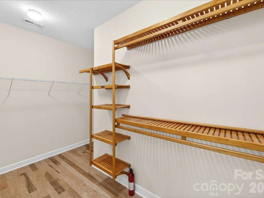 4430 Parkgate Drive, Matthews, NC 28105.  MLS# CAR4374673, YatesRealty ID 17824. 