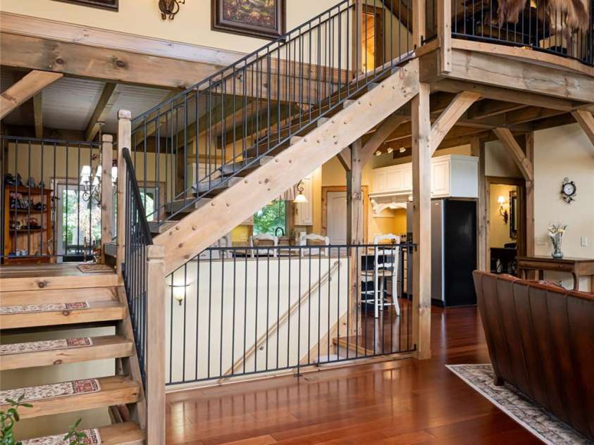 649 Panoramic Loop, Maggie Valley, NC 28751.  MLS# CAR4266409, YatesRealty ID 17824. Staircase