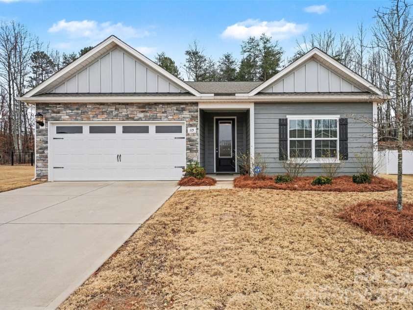 115 Tradesmen Trail, Troutman, NC 28166.  MLS# CAR4350971, YatesRealty ID 17825. 
