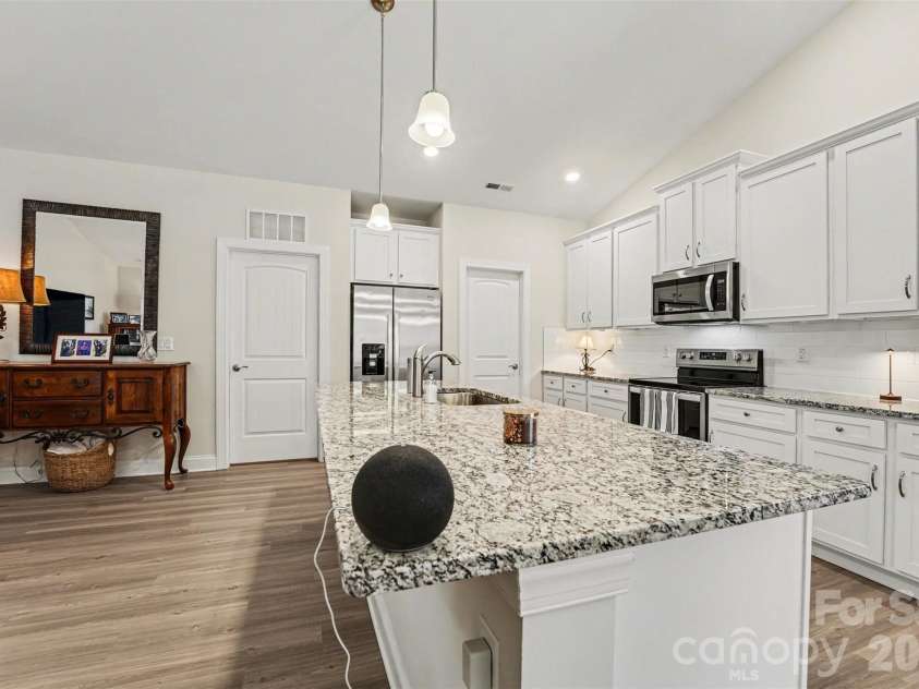 115 Tradesmen Trail, Troutman, NC 28166.  MLS# CAR4350971, YatesRealty ID 17825. 