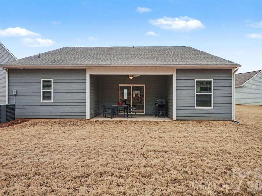 115 Tradesmen Trail, Troutman, NC 28166.  MLS# CAR4350971, YatesRealty ID 17825. Level rear yard