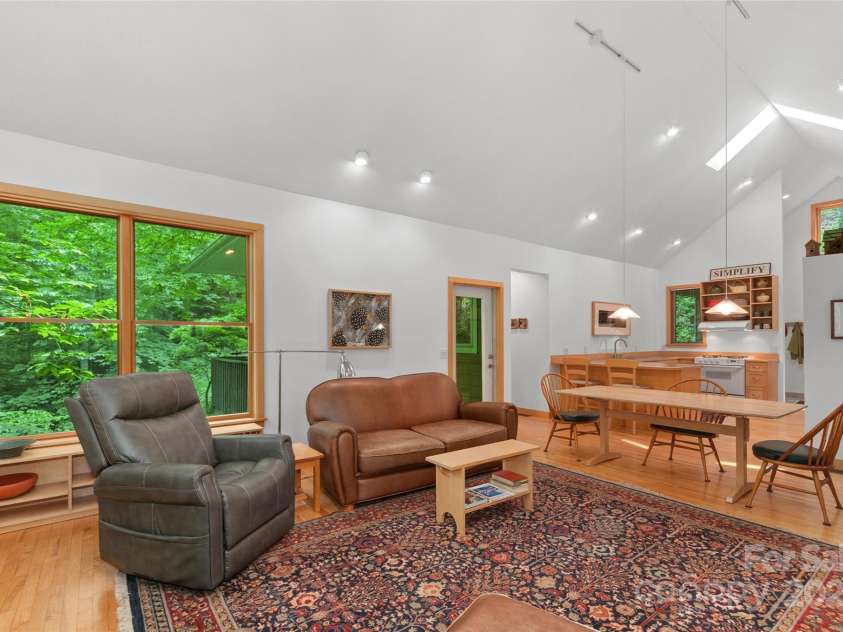 608 Brandywine Road, Waynesville, NC 28786.  MLS# CAR4267160, YatesRealty ID 17825. 