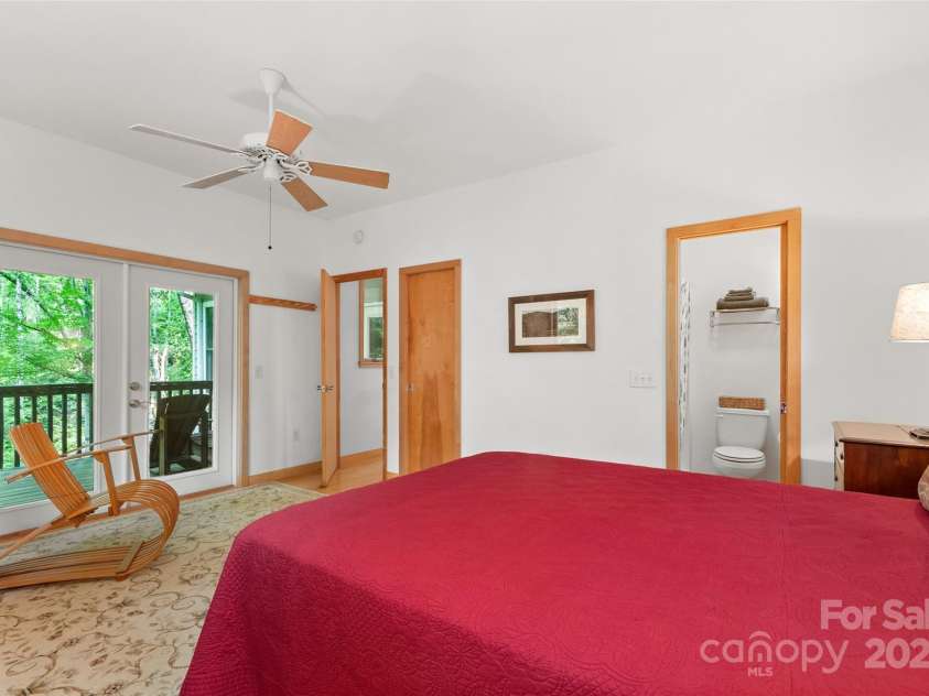 608 Brandywine Road, Waynesville, NC 28786.  MLS# CAR4267160, YatesRealty ID 17825. 