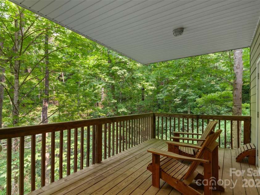 608 Brandywine Road, Waynesville, NC 28786.  MLS# CAR4267160, YatesRealty ID 17825. 