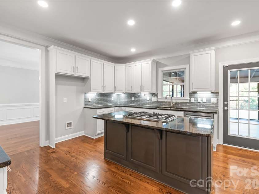 907 Hickory Stick Drive, Fort Mill, SC 29715.  MLS# CAR4376374, YatesRealty ID 17826. 