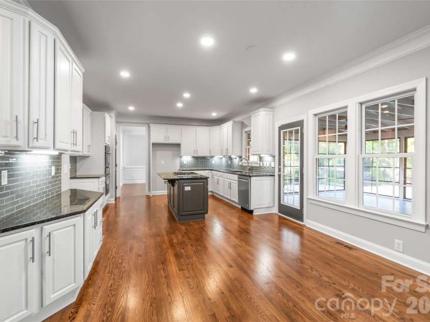 907 Hickory Stick Drive, Fort Mill, SC 29715.  MLS# CAR4376374, YatesRealty ID 17826. 