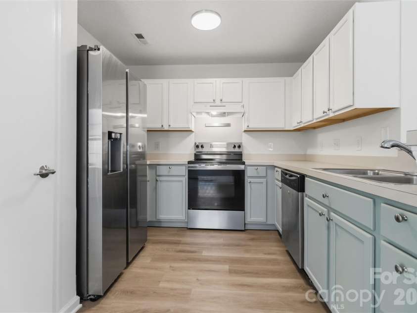 110 Camforth Drive, Mooresville, NC 28117.  MLS# CAR4369221, YatesRealty ID 17827. 